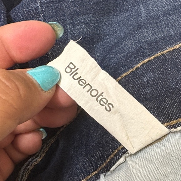 Bluenotes women’s Dark Blue Bermuda Jean short, size 30 - Picture 8 of 8